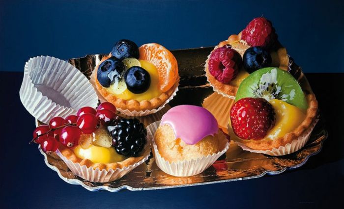 Аппетитные корзиночки с фруктами от  Luigi Benedicenti