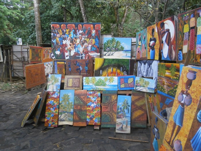 Уличная живопись. Гаити.