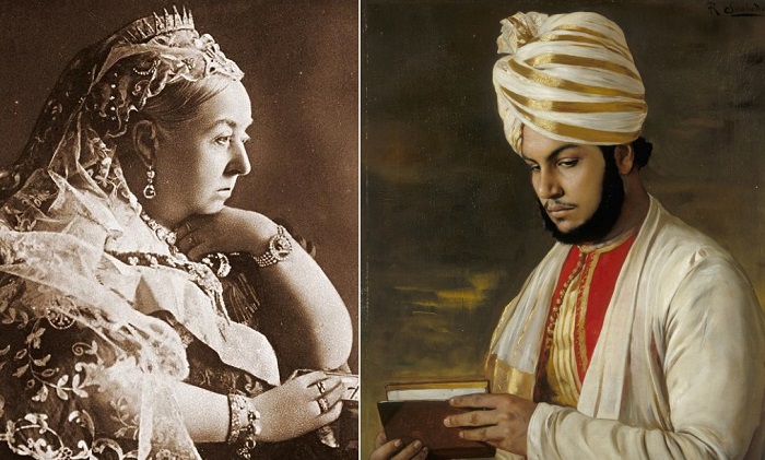 Британская королева Виктория и ее слуга Абдул Карим.
