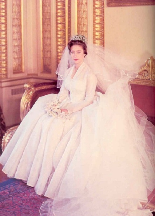 Принцесса Маргарет в свадебном платье.