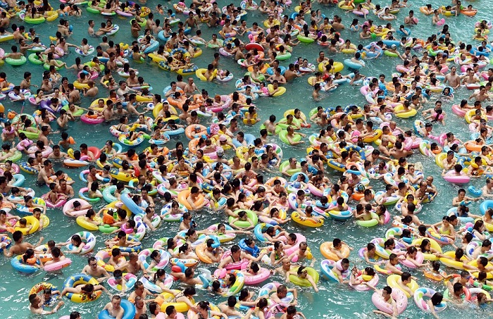 «Мертвое море» - самый «перенаселенный» бассейн в Китае.