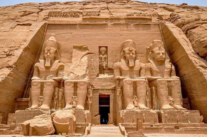 Храмы Абу Симпел - древнее наследие Египта. | Фото: foundtheworld.com.