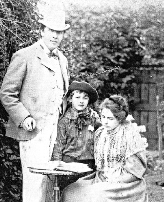 Оскар Уайльд со своей семьей. | Фото: diletant.media.