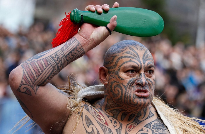 Маори - коренной житель Новой Зеландии. | Фото: oddstuffmagazine.com.