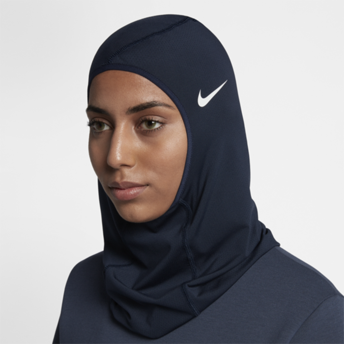 Компания надеется, что с такими хиджабами женщины-мусульманки станут охотнее заниматься спортом.