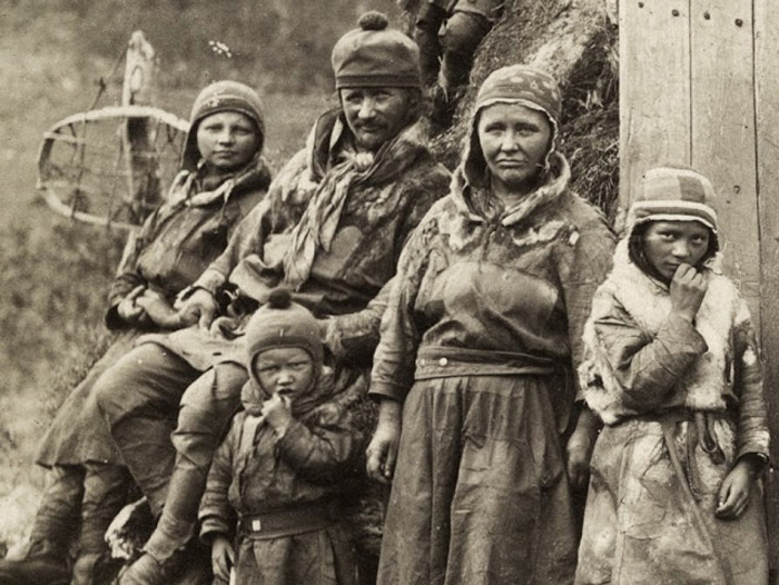 Семья саами, конец 1800-х.