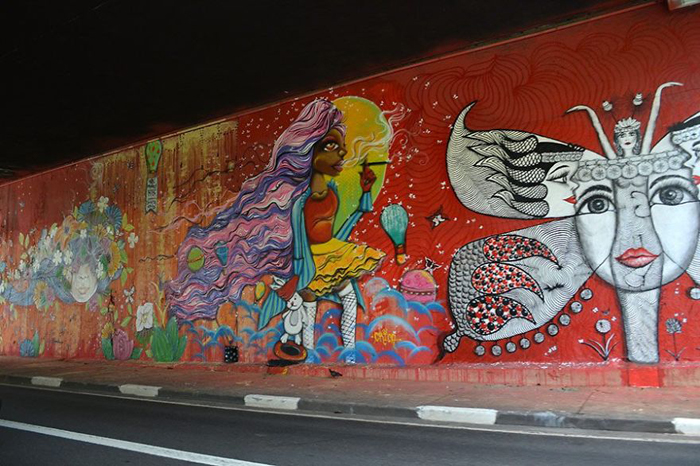 Сюрреалистическое граффити. Avenida 23 de Maio.