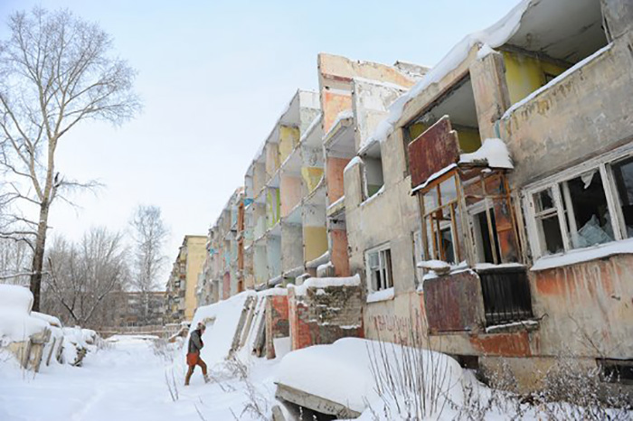Разрушенные здания в Березниках.