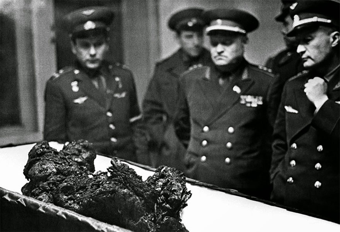 Астронавт, погибший при посадке на землю, 1967г.