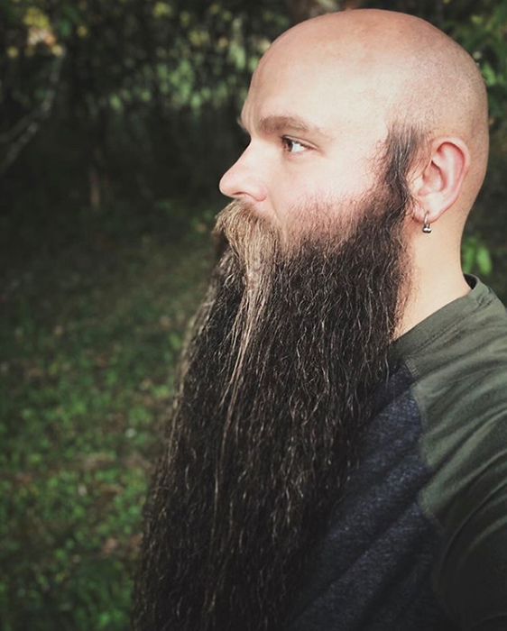 Ланс говорит, что бонусов у его бороды больше, чем минусов. Instagram lan_woo.