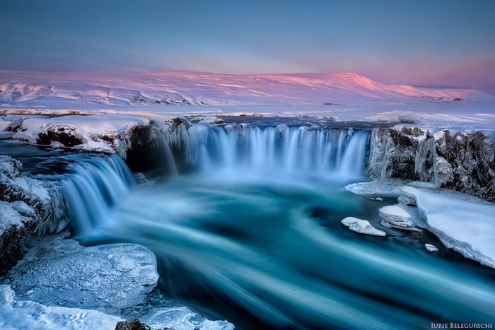 Водопад Годафосс, Исландия.