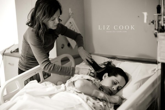 Мама и дочь. Фото: Liz Cook.
