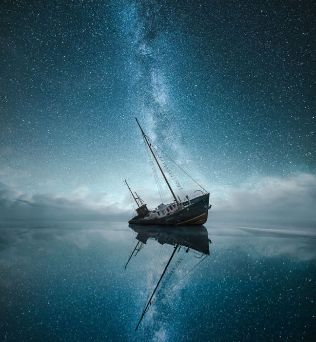 Зеркало. Фото: Mikko Lagerstedt.