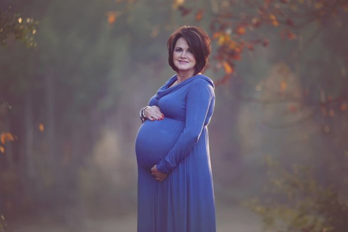 Беременная мать не смогла сдержать эмоции и избила своего сына » витамин-п-байкальский.рф