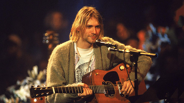 Курт Кобейн во время записи MTV Unplugged в Sony Studios, Нью-Йорк, 1993 год.