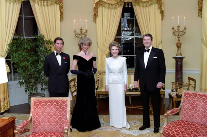 Официальный визит в США принца Чарльза и принцессы Дианы. / Фото: graziamagazine.ru