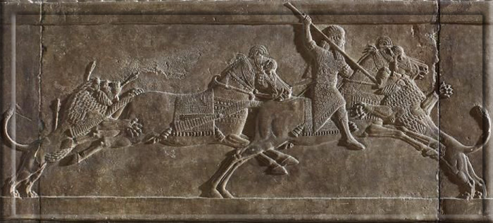 Рельеф, изображающий Ашшурбанипала, охотящегося на льва. 645–635 до н.э.