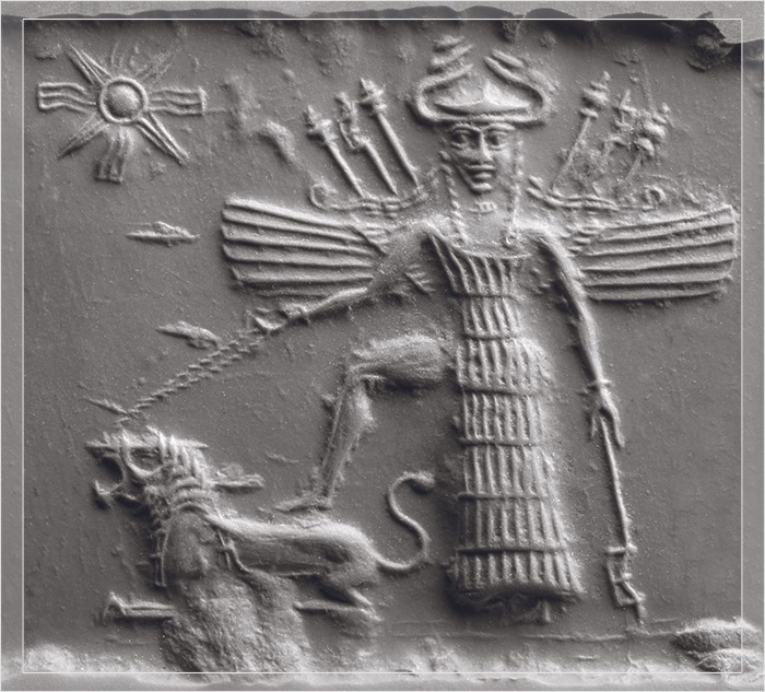 На этой печати изображена Иштар, могущественная аккадская богиня войны, которую Энхедуанна объединила с шумерской богиней плодородия Инанной.