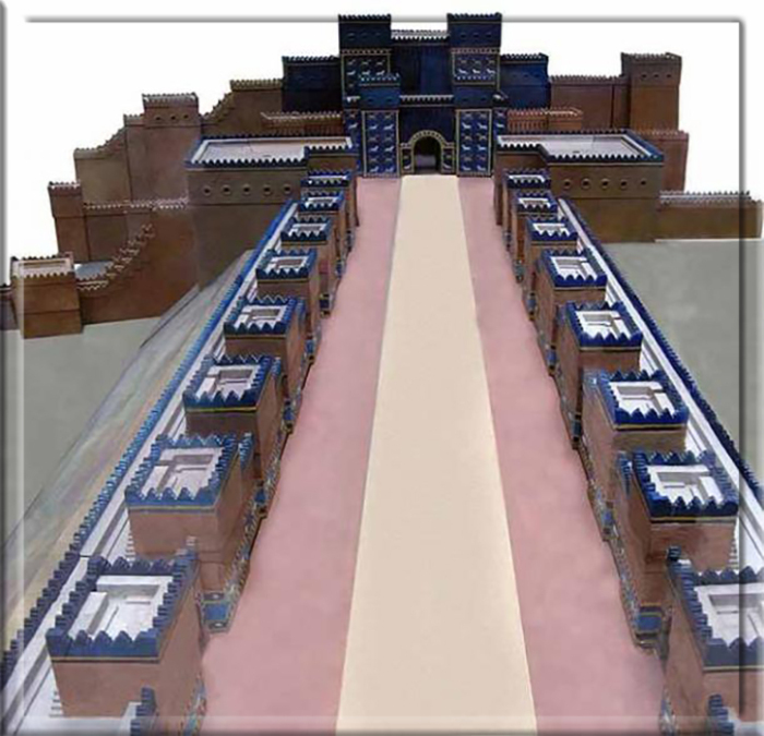 Модель Дороги Процессий (Адж-ибур-шапу) к воротам Иштар в Вавилоне в Пергамском музее.