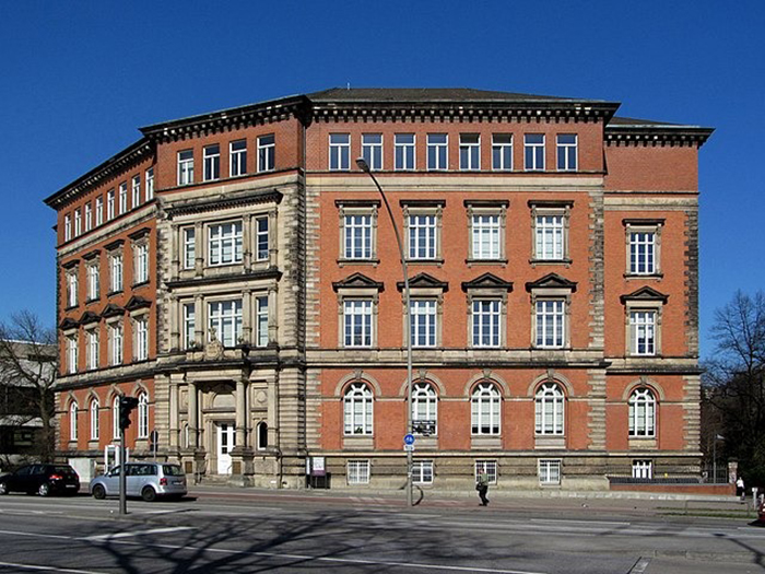 Гамбургская государственная и университетская библиотека имени Карла фон Осецкого. / Фото: wikipedia.org