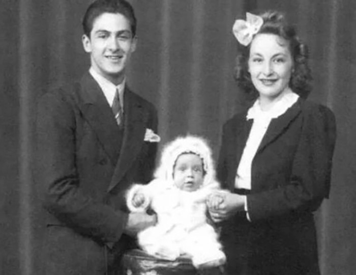 Маленький Аль Пачино с родителями. / Фото: pinterest.com