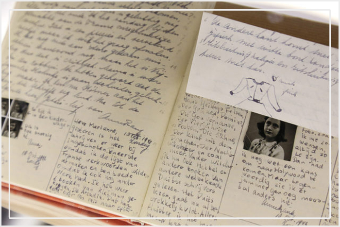 Репродукция дневника Анны Франк является частью постоянной экспозиции о жизни Анны Франк в Центре Симона Визенталя и Музее толерантности.