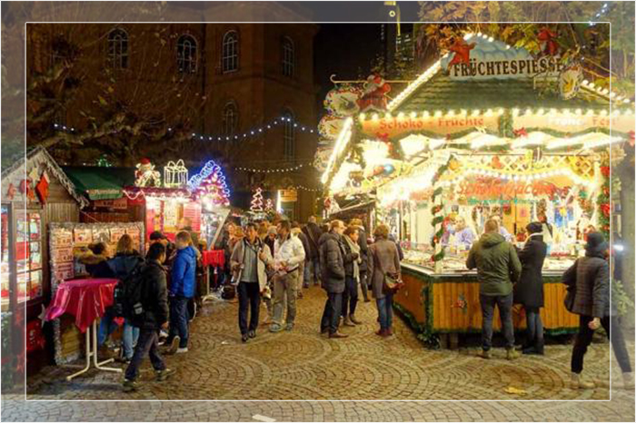 Хотя в Германии много рождественских базаров, Weihnachsmarkt во Франкфурте популярен не просто так!