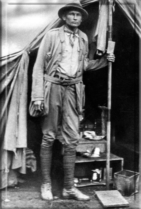 Выпускник Йельского университета и американский исследователь Хирам Бингем, открывший Мачу-Пикчу в Перу 24 июля 1911 года.