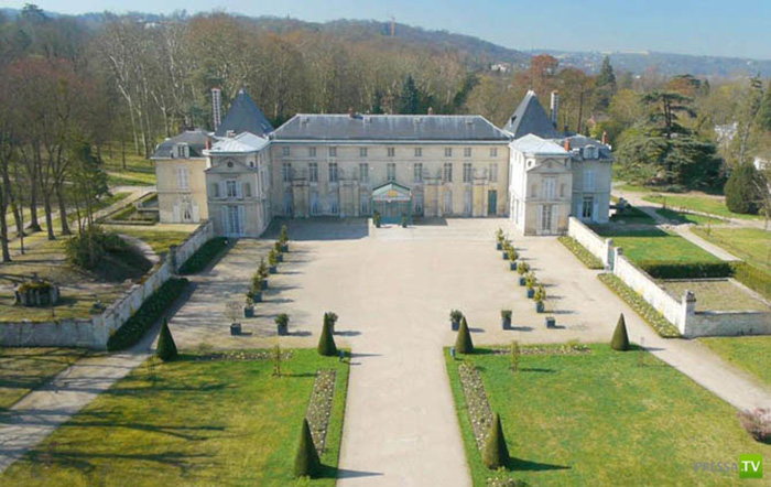 Дворец Мальмезон — любимая резиденция Жозефины. / Фото: pressa.tv