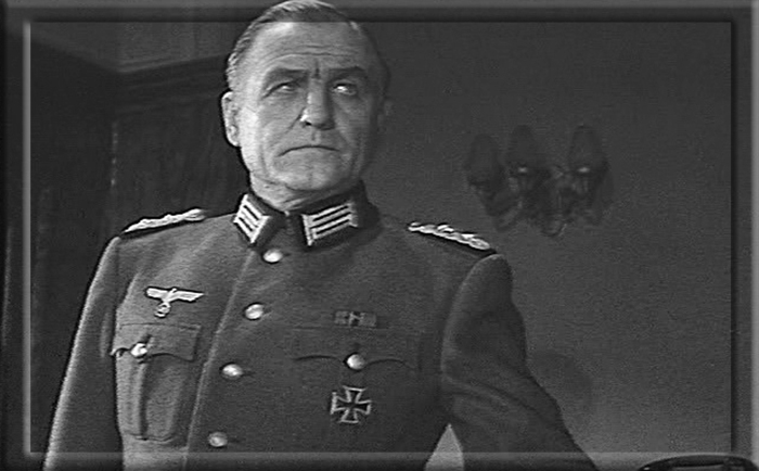 Кадр из фильма «По тонкому льду» (1966). Николай Крюков был уникальным актёром.