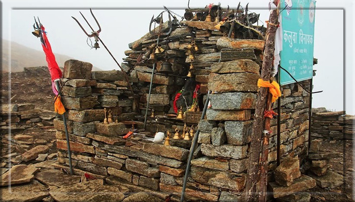 Святилище богини Нанда Деви в Гималаях.