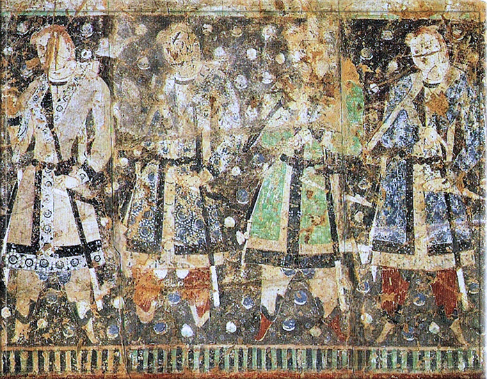 Тохарские воины, нарисованные в Кызылских пещерах.