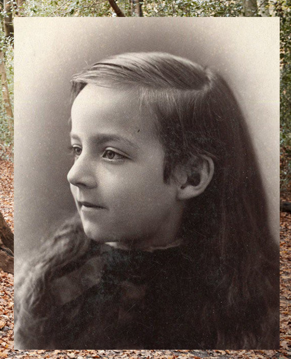 фотография Эллен Сэдлер, сделанная в юном возрасте до её долгого сна.