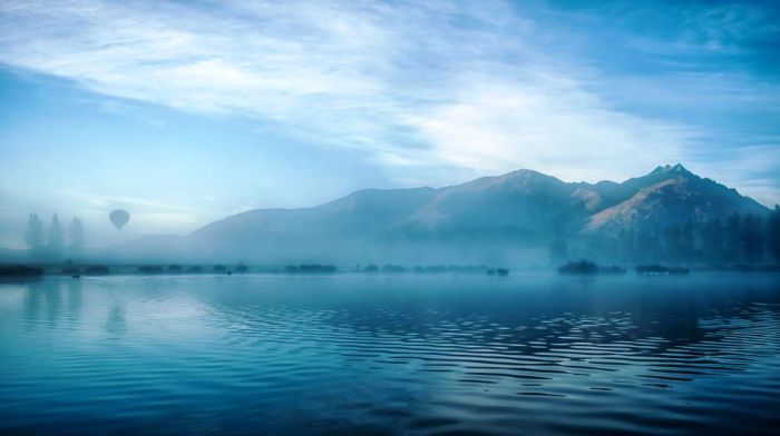 Туманное озеро (Misty Lake). Автор фото: Энтони Харрисон (Anthony Harrison).