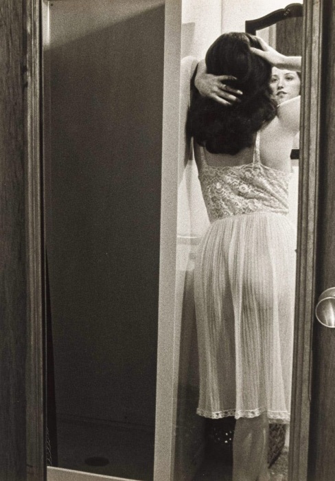 «Кадры из фильма без названия» № 81, Синди Шерман, 1980 год. \ Фото: m.k.sohu.com.