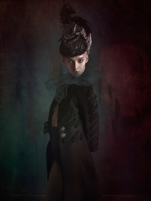 Сосредоточенность. Модная серия портерных работ от фотографа Дэвида Бенолье (David Benoliel)  для издания «Fashion Gone Rogue».