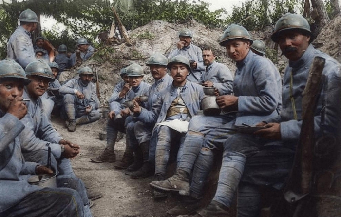 Суп в окопах, 204-й пехотный полк Буа де Бют, 17 сентября 1917 года. Автор: Frederic Duriez.