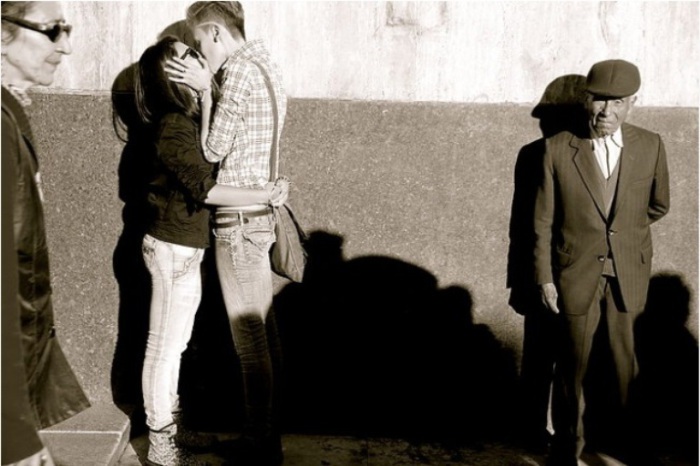 Снимок из серии «Сто поцелуев». Автор фото: Игнасио Леманн (Ignacio Lehmann).
