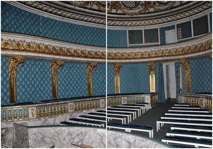 Театр королевы или Театр дю Трианон — театр, построенный для королевы Марии-Антуанетты архитектором Ришаром Мике с июня 1778 по июль 1779 года.