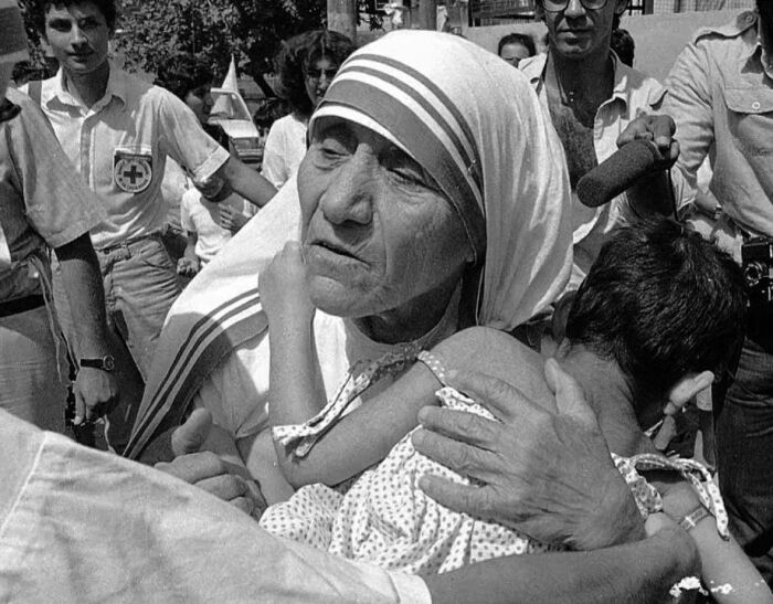 Мать Тереза в Бейруте. \ Фото: i.pinimg.com.
