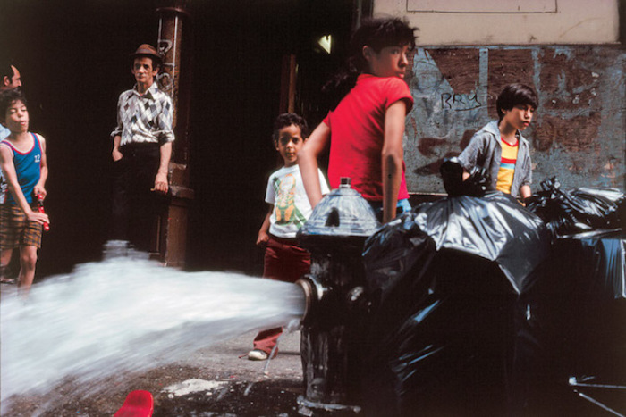 Дети на улицах Нью-Йорка. Автор: Robert Herman.