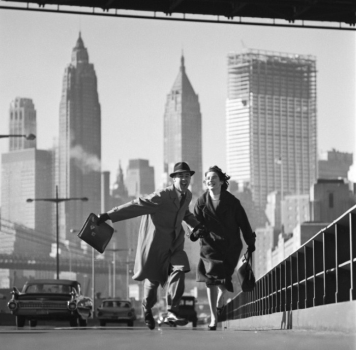 Нью-Йорк, Нью-Йорк, 1959 год. Норман Паркинсон (Norman Parkinson) - мастер модной фотографии.