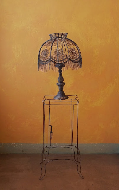 Ажурная лампа. Автор: Roberto Fanari.