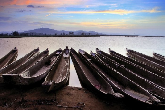 Лодки. Автор: Ly Hoang Long.