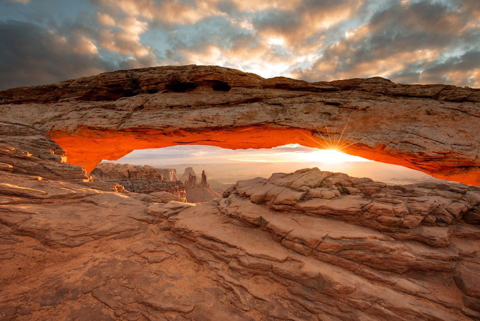 Mesa Arch. Национальный парк, штат Юта.