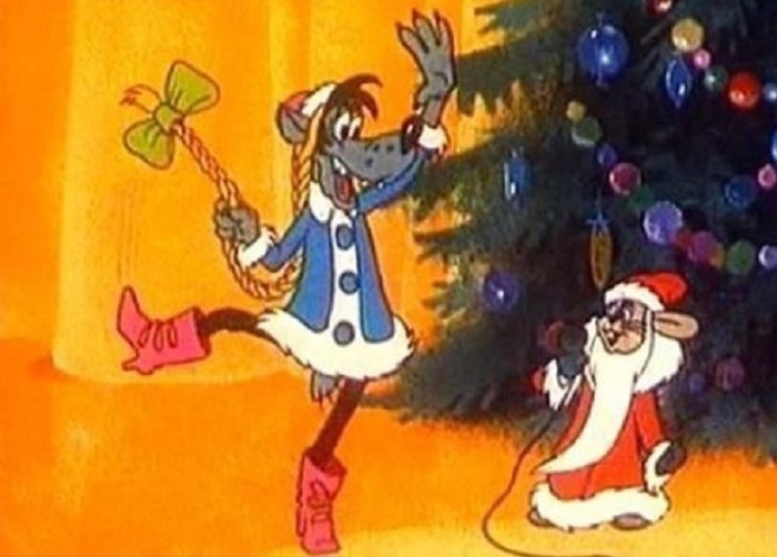Специально для новогоднего выпуска мультфильма «Ну, погоди!» была написана «Песня Деда Мороза и Снегурочки» и дети с интересом следили за веселыми праздничными приключениями неразлучной парочки.