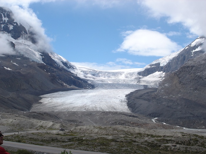 Самое большое ледниковое поле к югу от Аляски.