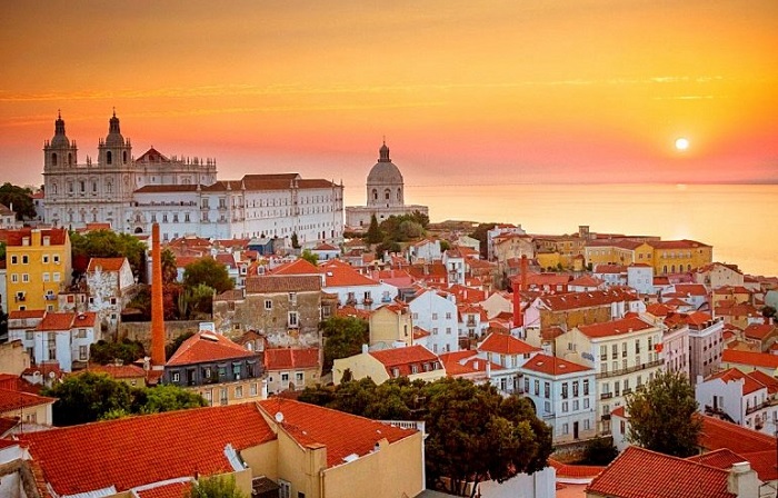 Самые популярные достопримечательности Лиссабона.