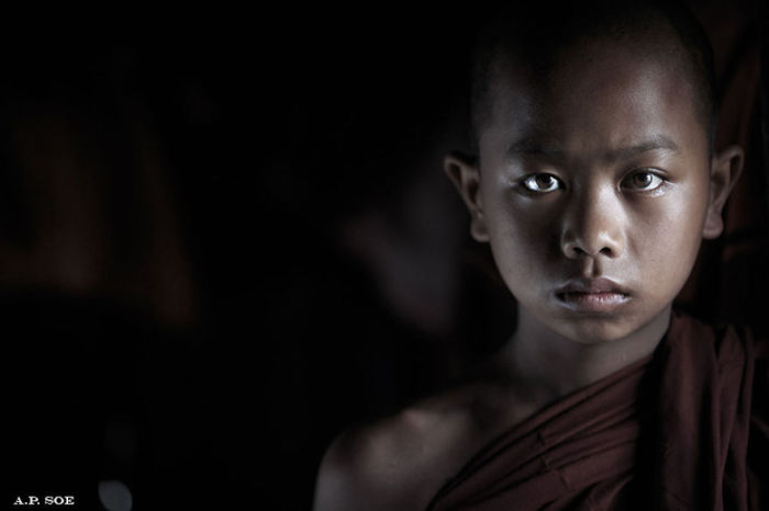 Молодой монах в одном из монастырей.
