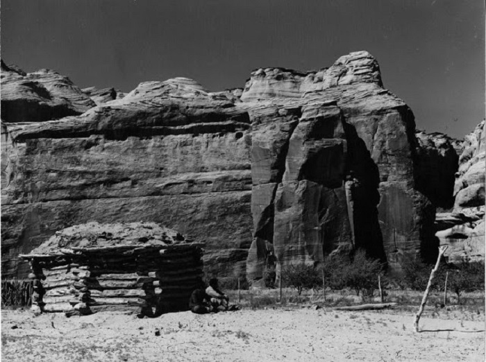Отдых после изнурительной работы. Аризона, 1948 год.